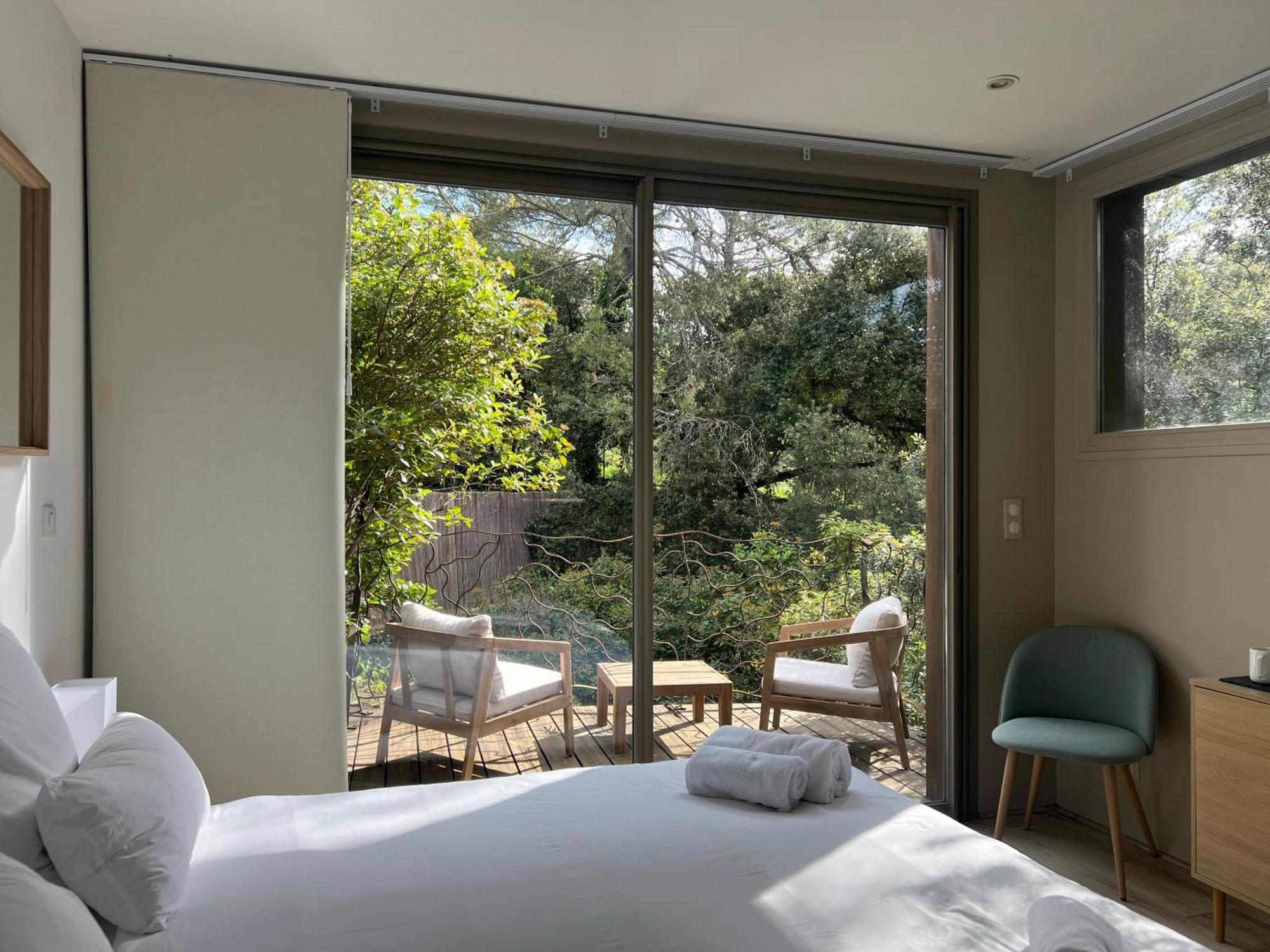 La Canopee Private Ecolodges Nîmes Eksteriør bilde